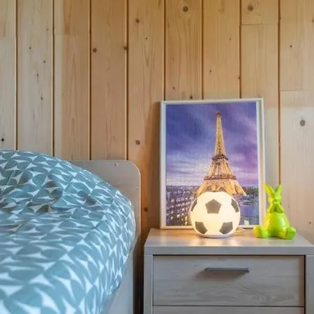 Dom wakacyjny Les 4 Bras Maison De *