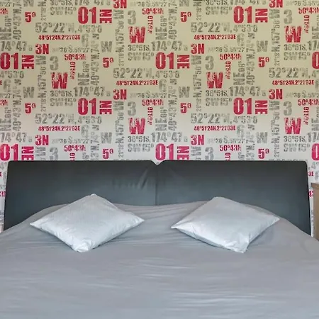 Les 4 Bras Maison De 別荘 ボーレン