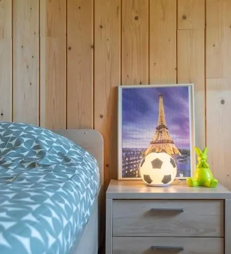Dom wakacyjny Les 4 Bras Maison De *